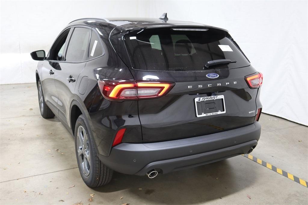 new 2025 Ford Escape car, priced at $33,870