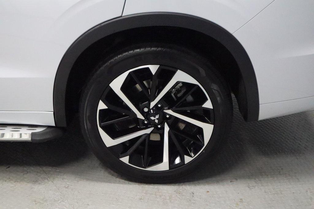 used 2022 Mitsubishi Outlander car, priced at $25,892
