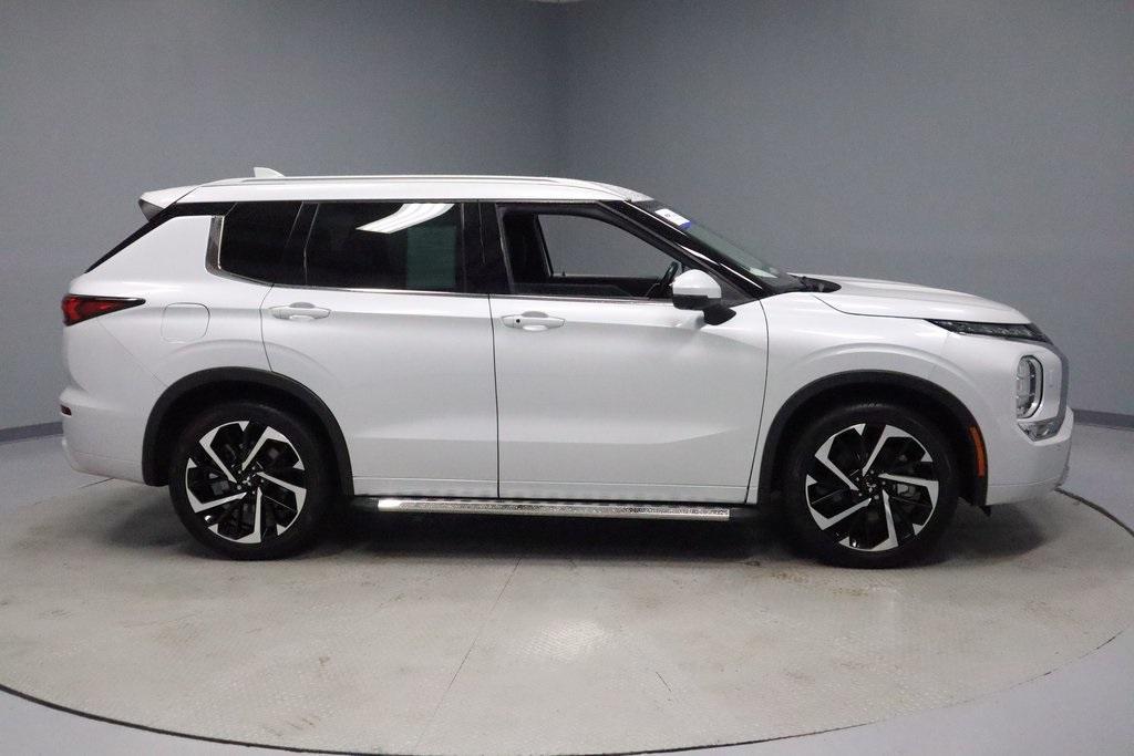 used 2022 Mitsubishi Outlander car, priced at $25,892