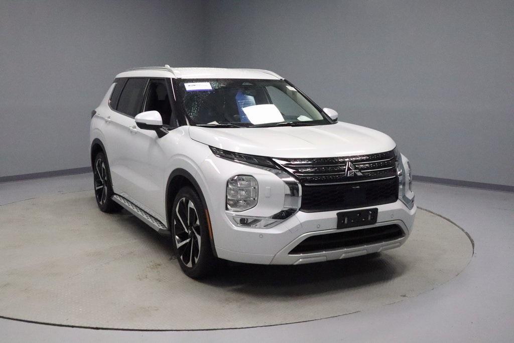 used 2022 Mitsubishi Outlander car, priced at $25,892