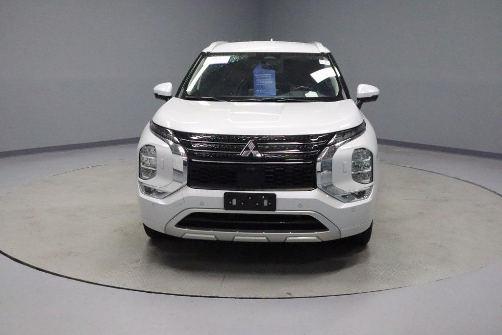 used 2022 Mitsubishi Outlander car, priced at $25,892