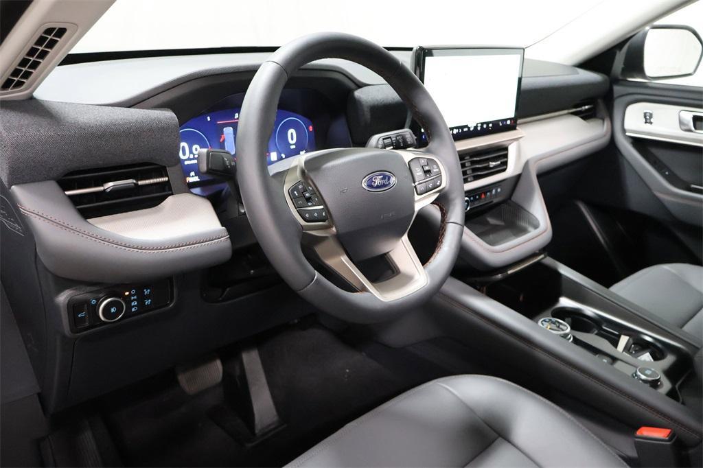 new 2025 Ford Explorer car, priced at $48,965