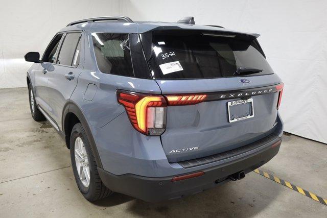 new 2025 Ford Explorer car, priced at $41,590