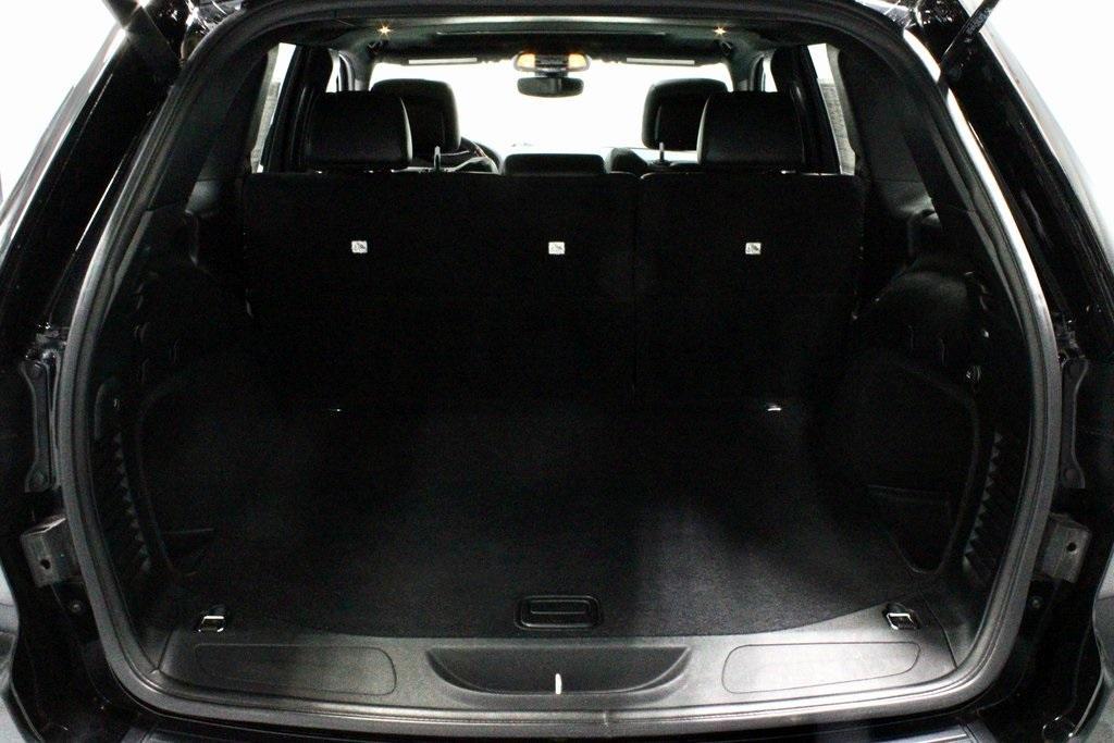 used 2020 Jeep Grand Cherokee car, priced at $24,107