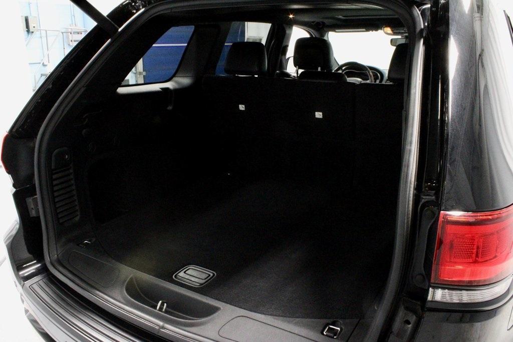 used 2020 Jeep Grand Cherokee car, priced at $24,107