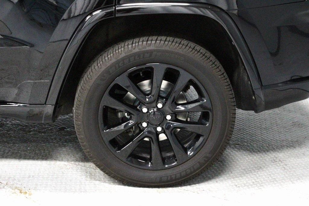 used 2020 Jeep Grand Cherokee car, priced at $24,107