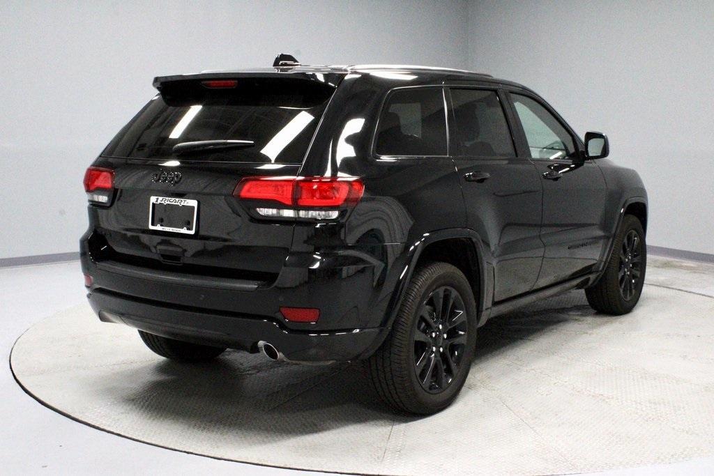 used 2020 Jeep Grand Cherokee car, priced at $24,107