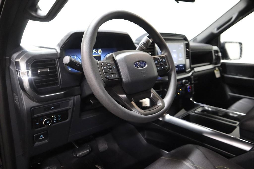 new 2025 Ford F-150 car, priced at $52,130