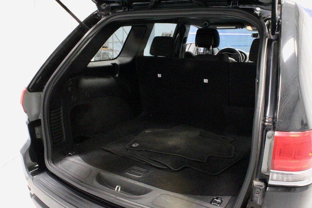 used 2018 Jeep Grand Cherokee car, priced at $15,844