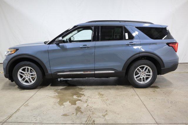 new 2025 Ford Explorer car, priced at $41,590