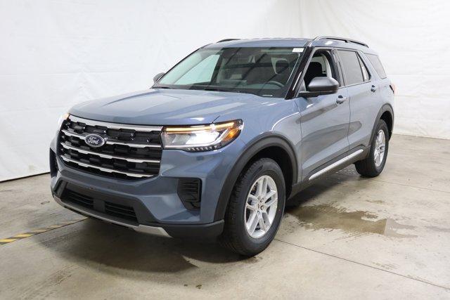 new 2025 Ford Explorer car, priced at $41,590