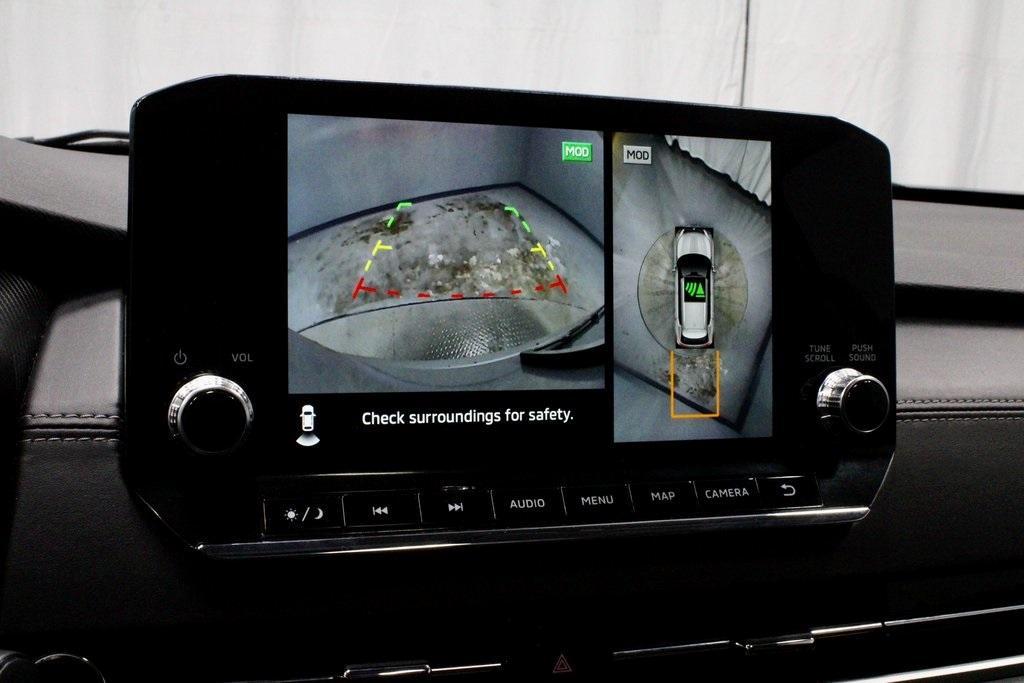 used 2024 Mitsubishi Outlander car, priced at $24,080