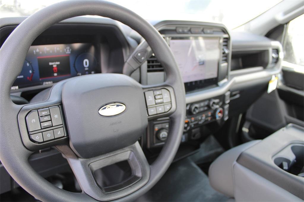 new 2024 Ford F-150 car, priced at $39,755