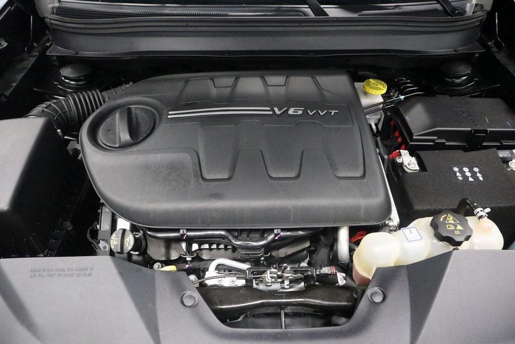 used 2022 Jeep Cherokee car, priced at $22,149