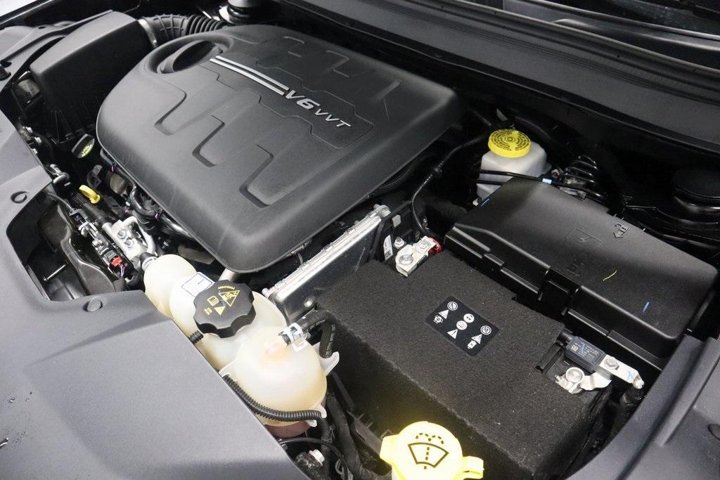 used 2022 Jeep Cherokee car, priced at $22,149