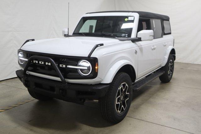 new 2024 Ford Bronco car, priced at $51,305