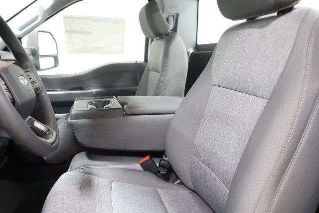 new 2025 Ford F-350 car, priced at $55,620