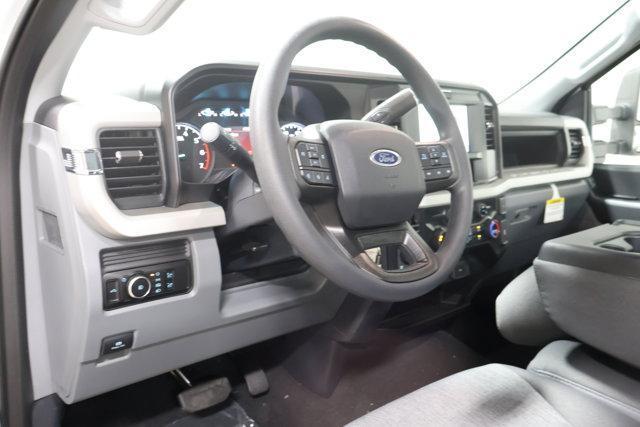 new 2025 Ford F-350 car, priced at $55,620