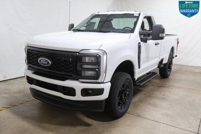new 2025 Ford F-350 car, priced at $55,620