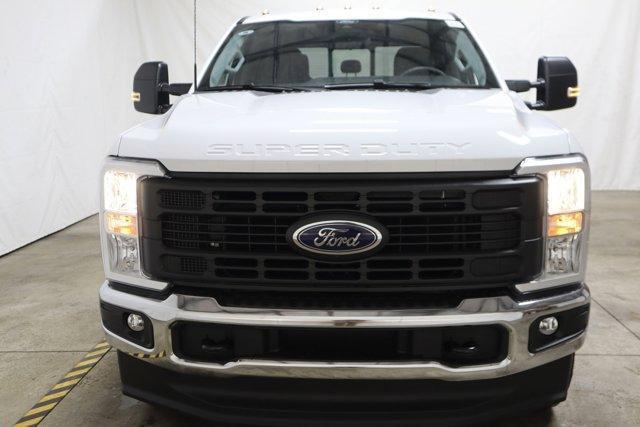 new 2025 Ford F-350 car, priced at $73,560