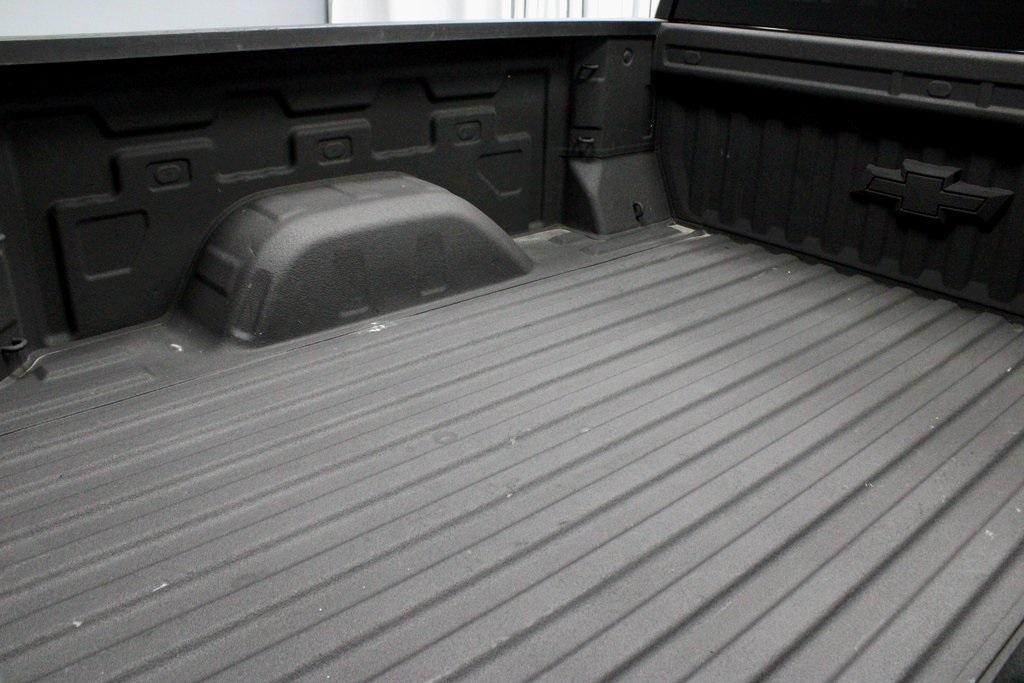 used 2024 Chevrolet Silverado 1500 car, priced at $31,872