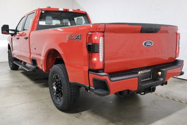 new 2024 Ford F-350 car, priced at $65,177