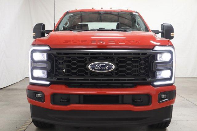 new 2024 Ford F-350 car, priced at $66,177