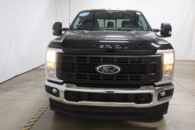 new 2024 Ford F-350 car, priced at $68,260