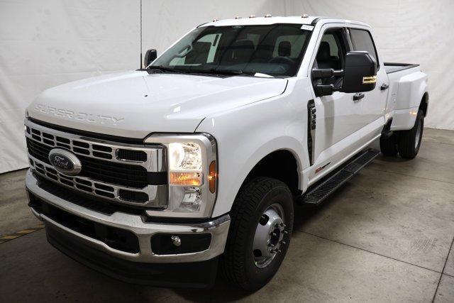 new 2025 Ford F-350 car, priced at $73,080
