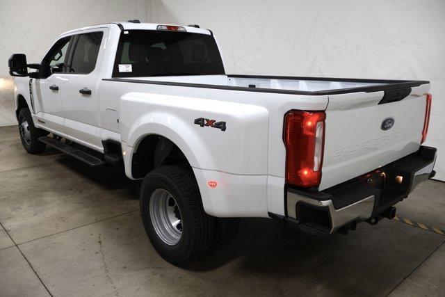 new 2025 Ford F-350 car, priced at $73,080