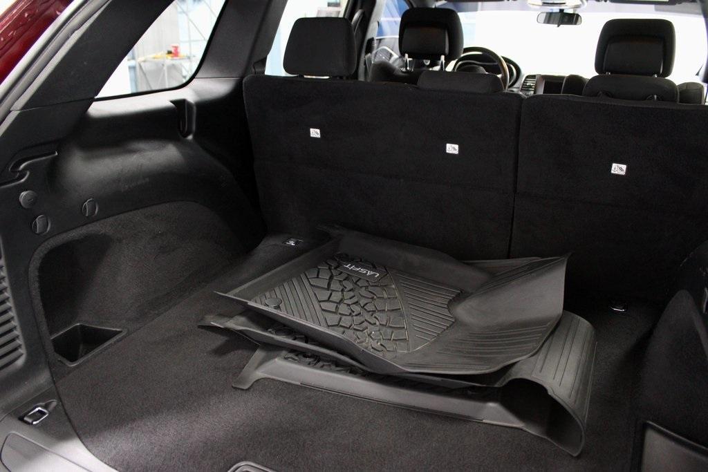 used 2020 Jeep Grand Cherokee car, priced at $17,709