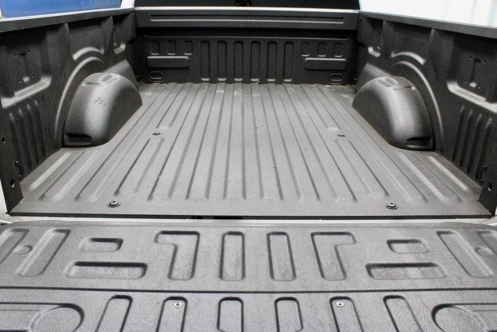 used 2022 Ford F-150 car, priced at $30,000