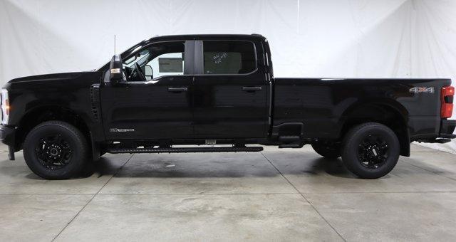 new 2024 Ford F-350 car, priced at $67,117