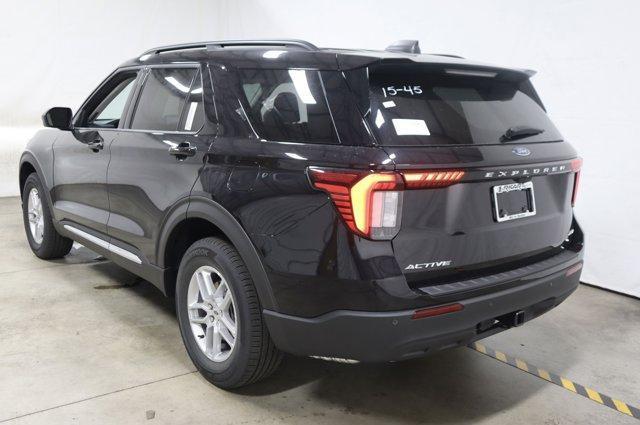 new 2025 Ford Explorer car, priced at $40,850