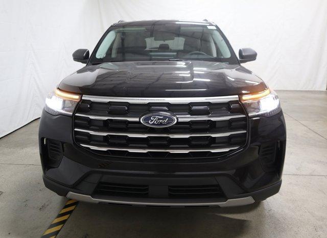 new 2025 Ford Explorer car, priced at $40,850