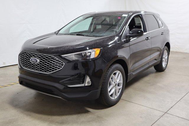 new 2024 Ford Edge car, priced at $41,995