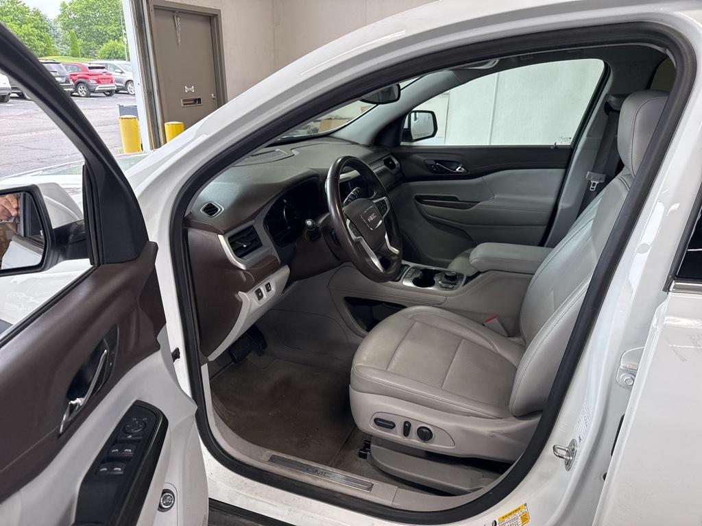 used 2023 GMC Acadia car, priced at $27,225