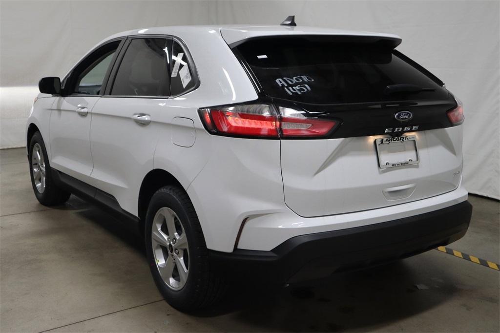 new 2024 Ford Edge car, priced at $38,460