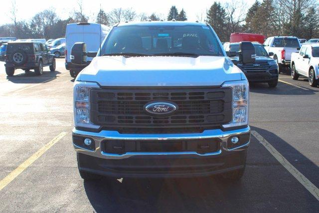 new 2023 Ford F-350 car, priced at $55,300