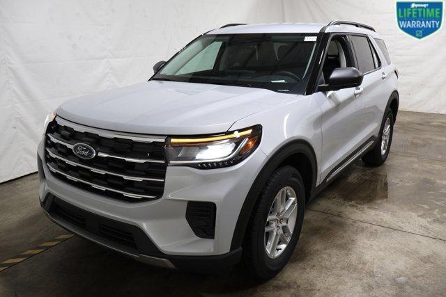 new 2025 Ford Explorer car, priced at $43,770