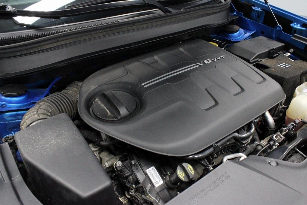 used 2021 Jeep Cherokee car, priced at $16,975