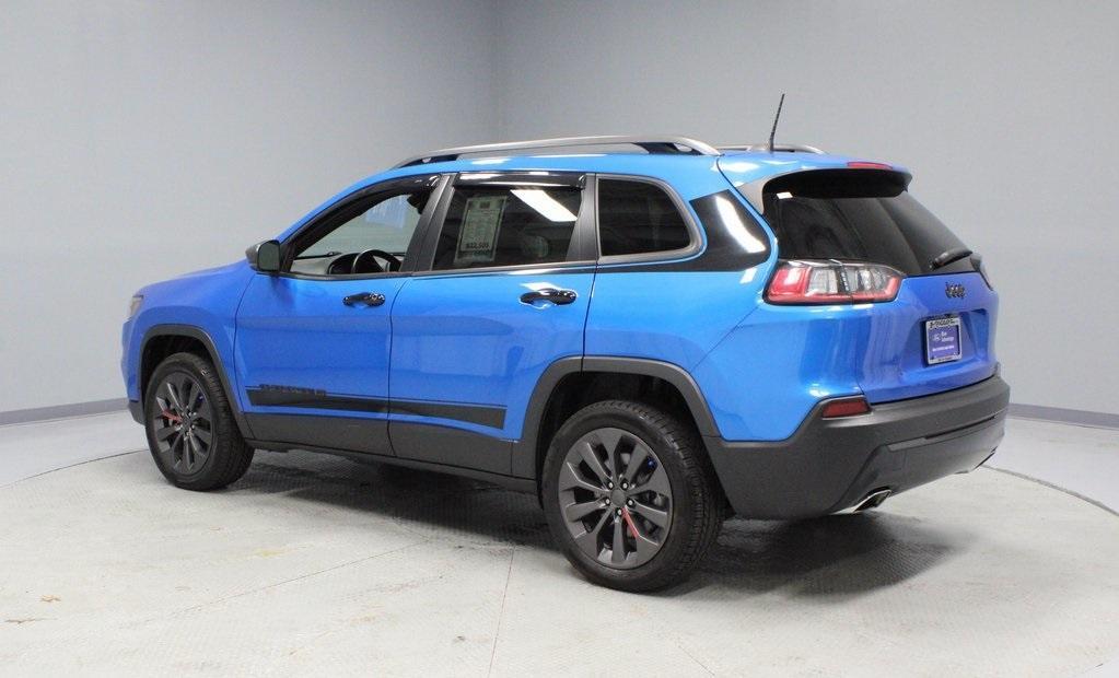 used 2021 Jeep Cherokee car, priced at $16,975
