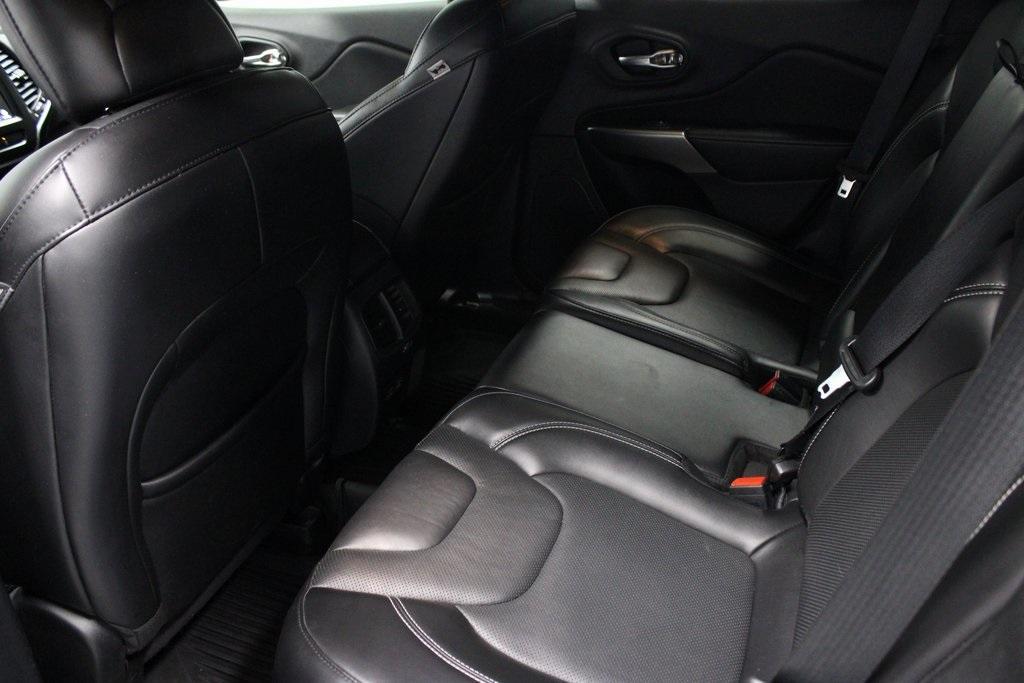 used 2021 Jeep Cherokee car, priced at $16,975