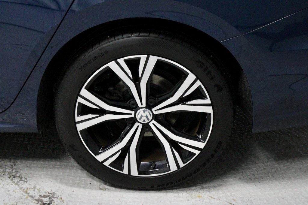 used 2022 Volkswagen Passat car, priced at $19,605