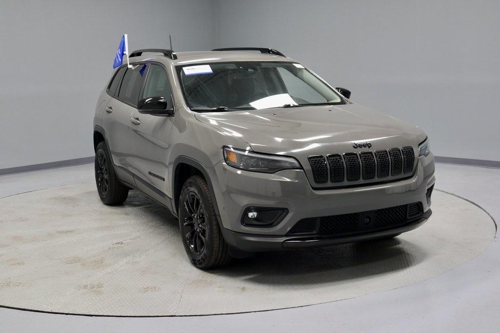 used 2023 Jeep Cherokee car, priced at $21,980