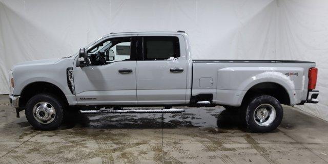 new 2025 Ford F-350 car, priced at $71,925