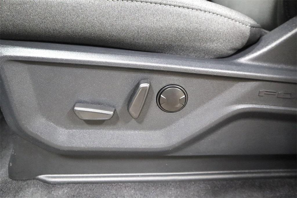 new 2025 Ford F-150 car, priced at $59,995