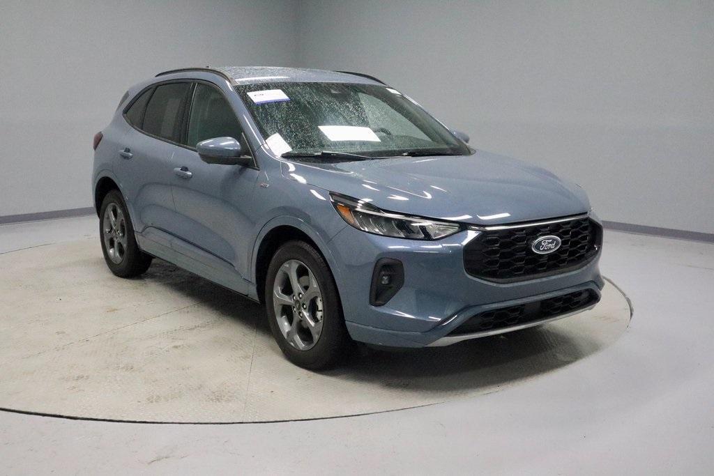 used 2023 Ford Escape car, priced at $25,176