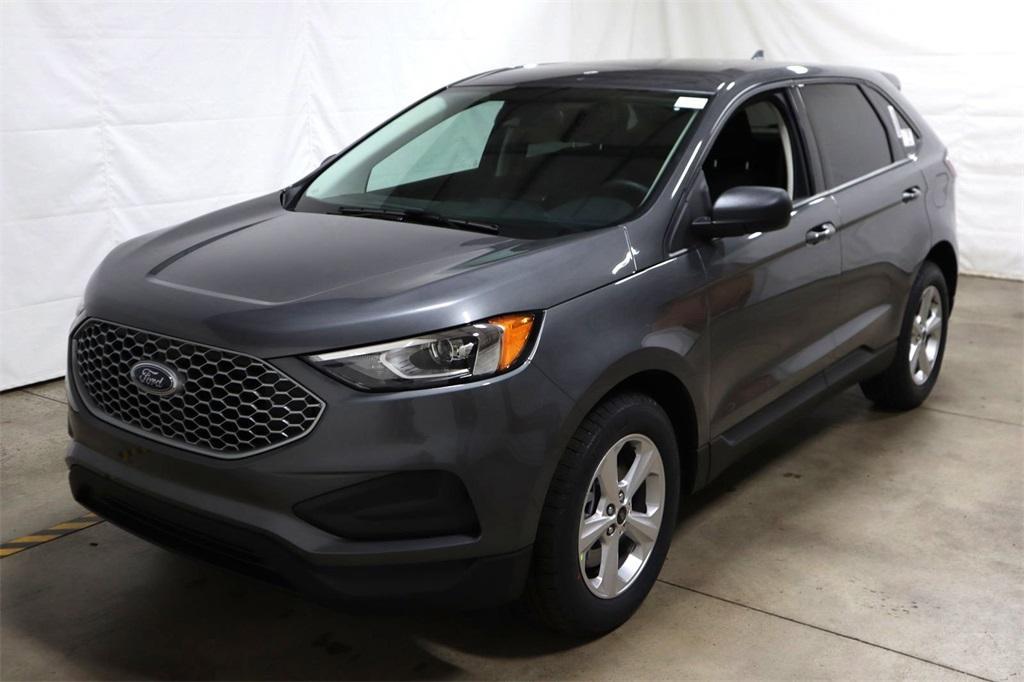 new 2024 Ford Edge car, priced at $38,460