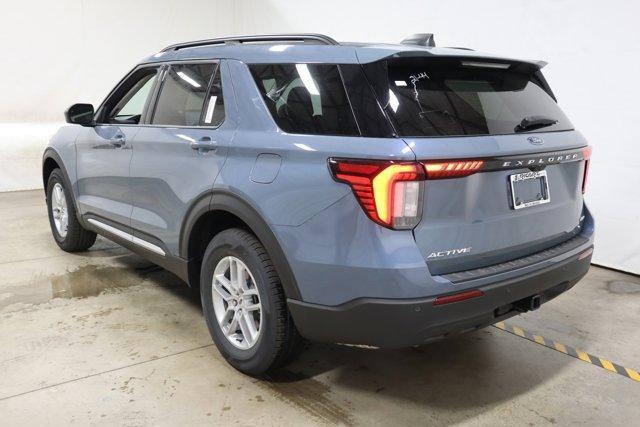 new 2025 Ford Explorer car, priced at $41,590